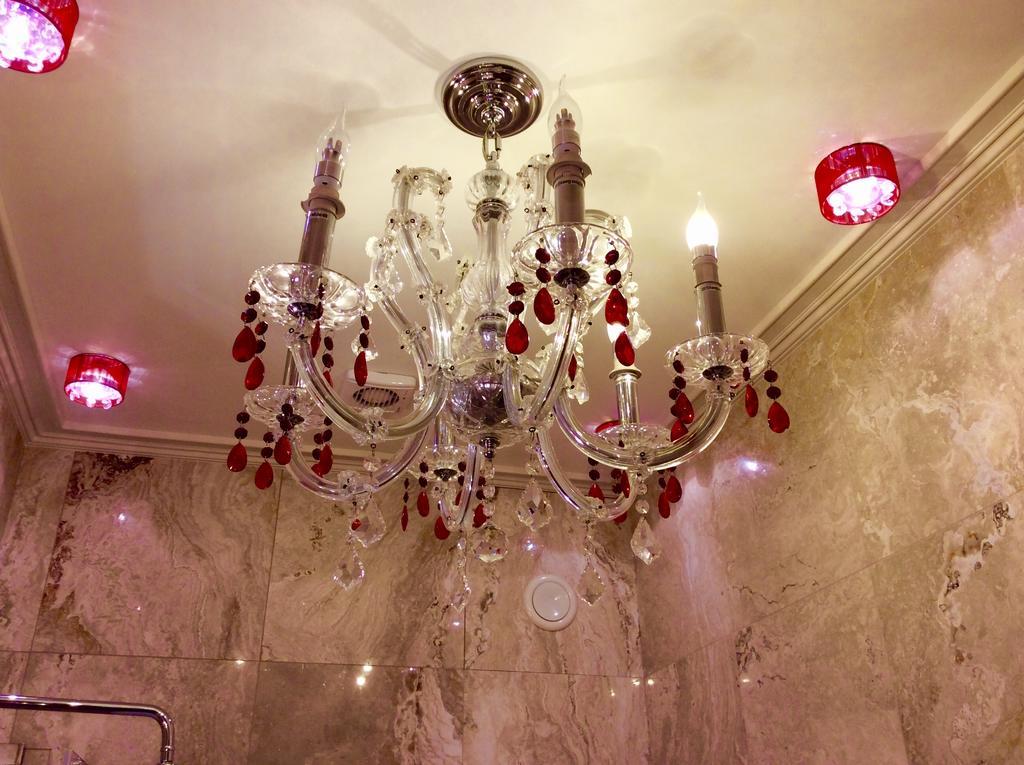 Luxury Pilies Avenue Apartment Vilnius Buitenkant foto